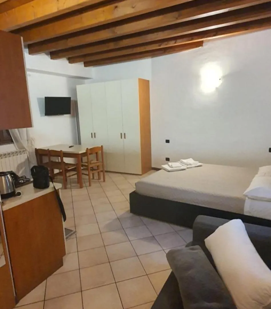 Bnbg - Ronzoni Bergamo Apartman